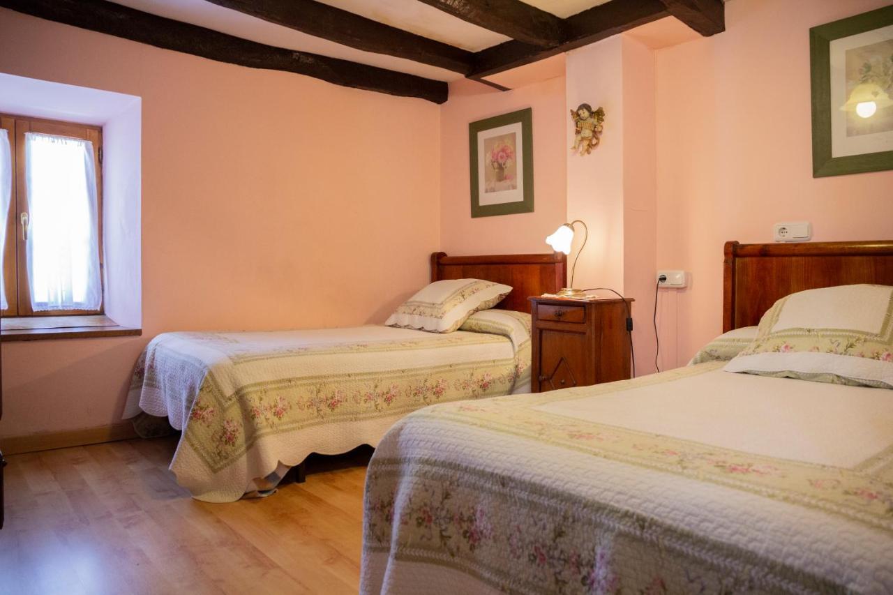 Casa Navarlaz S N Valcarlos المظهر الخارجي الصورة